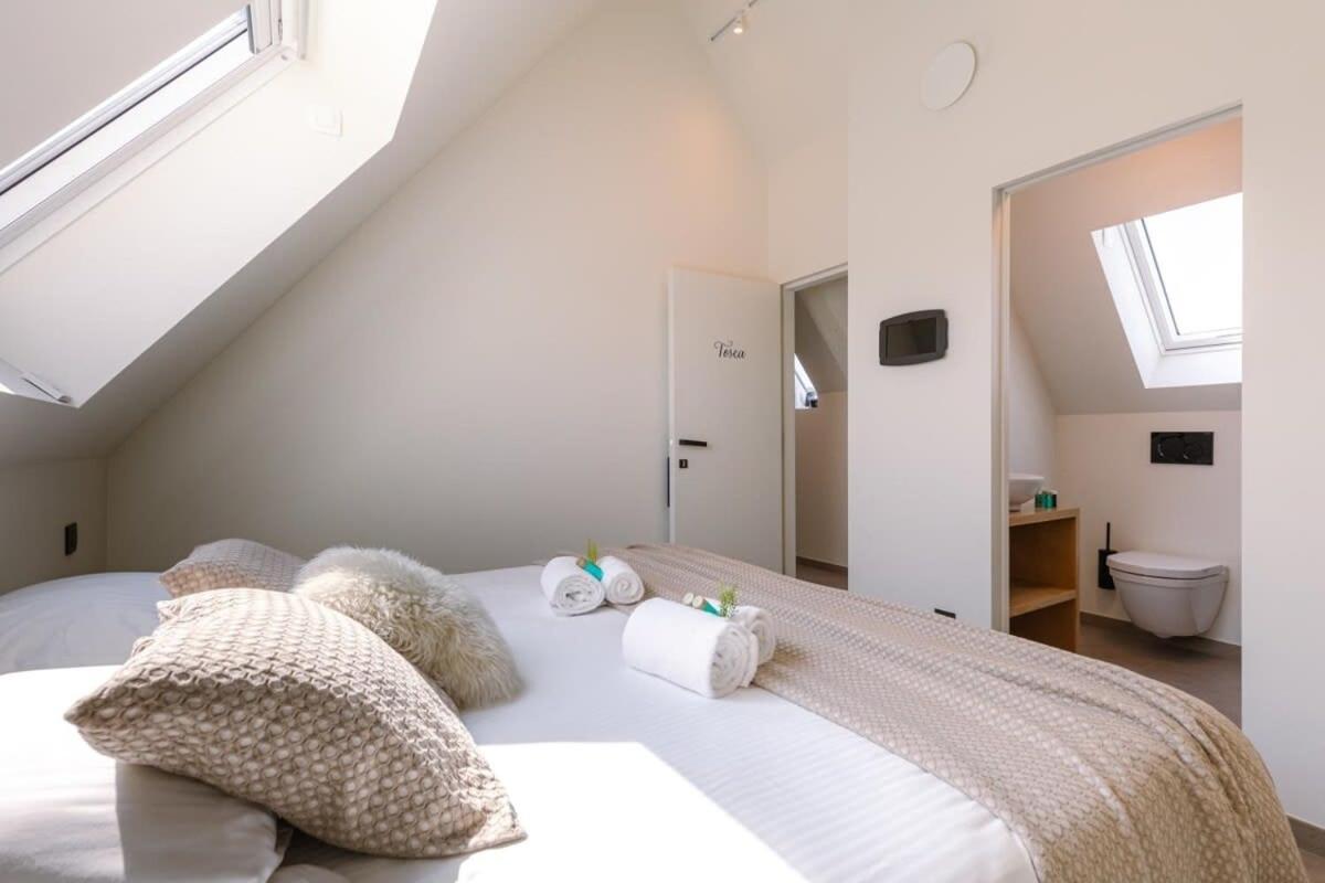 Huswell - Tosca - Lovely Double Room At Ranch De Blauwe Zaal Brygge Exteriör bild