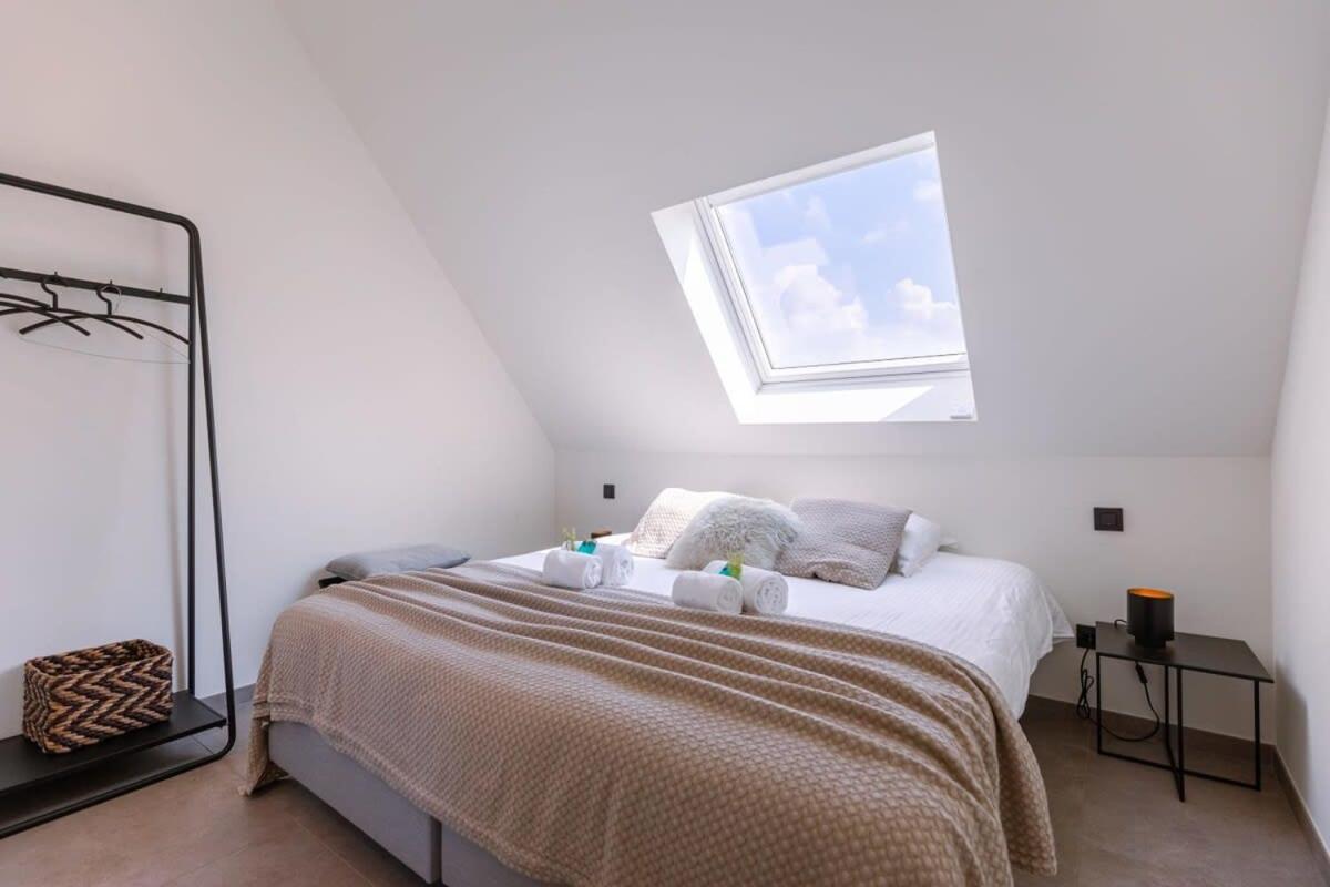 Huswell - Tosca - Lovely Double Room At Ranch De Blauwe Zaal Brygge Exteriör bild